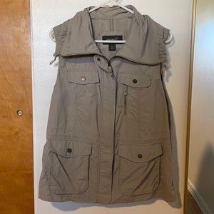Women’s Eddie Bauer Vest